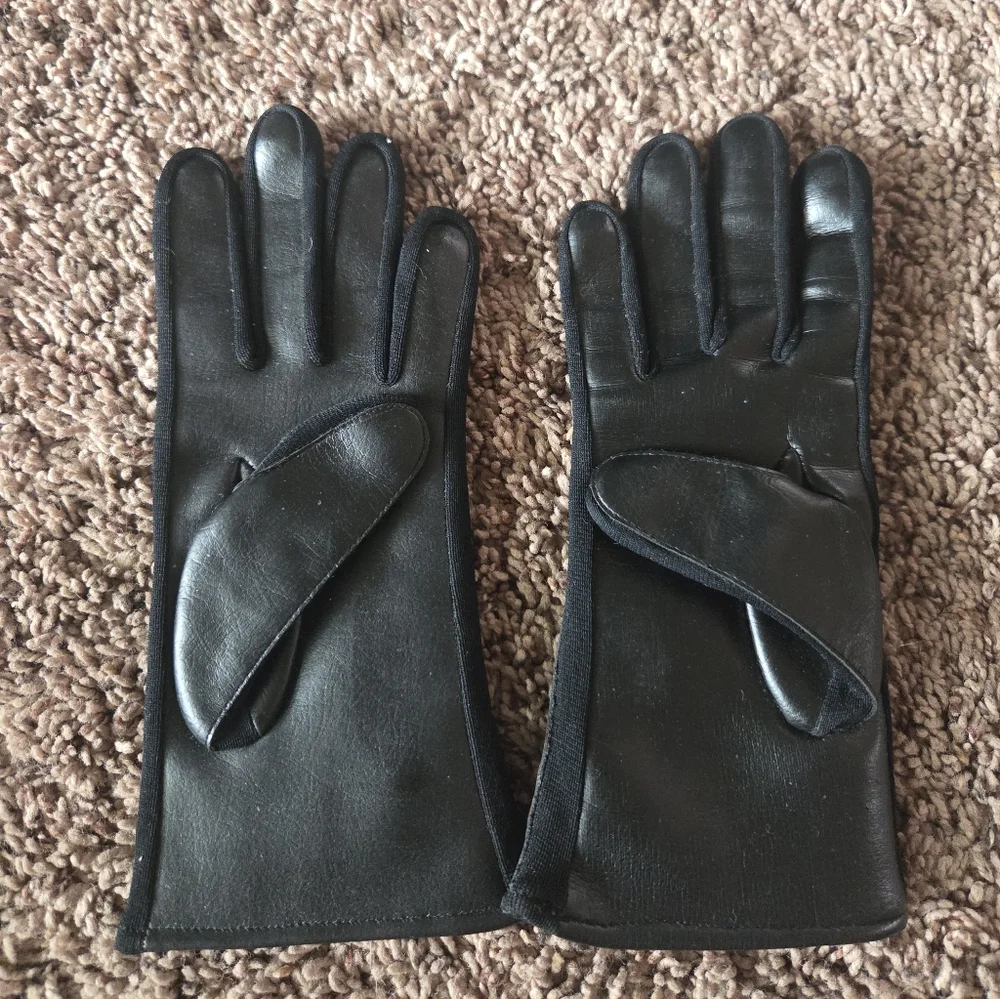 Black Leather Gloves